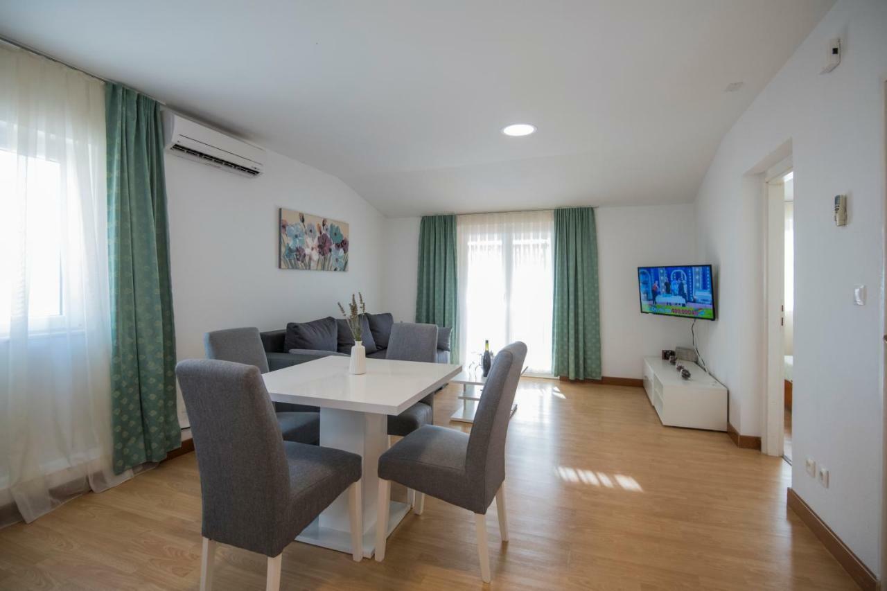 Katarina Apartmani Podstrana Kültér fotó