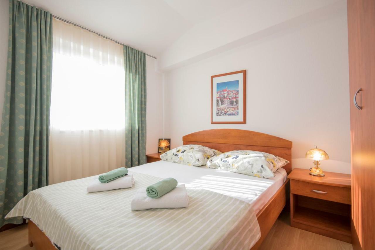 Katarina Apartmani Podstrana Kültér fotó